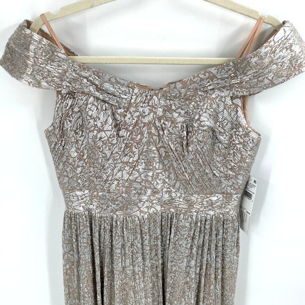 Aidan Mattox Women's Silver Gold Off The Shoulder Metallic Gown Size 10 - Picture 7 of 11